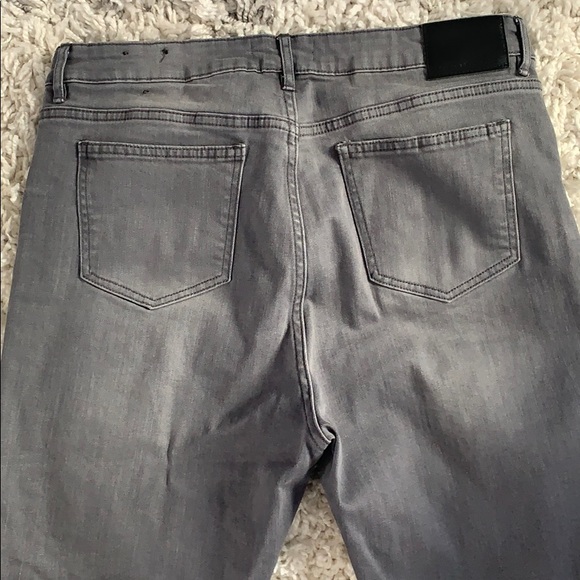 Too big for me! - Picture 3 of 3